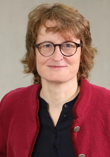 Eve Marie Becker